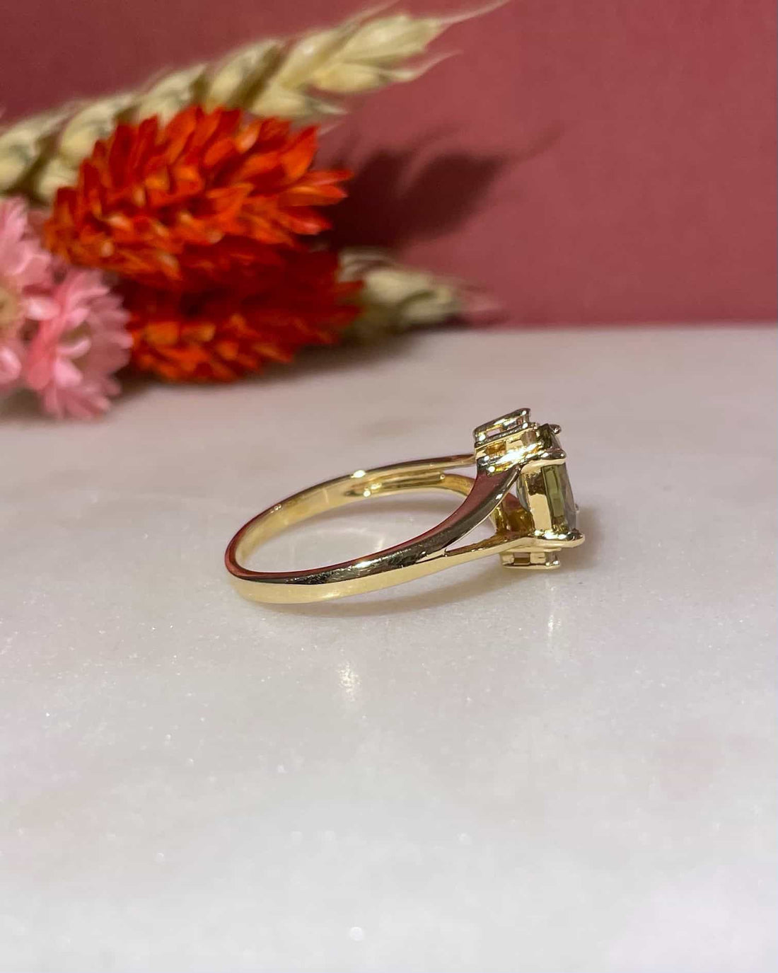 Bague Marguerite Grenat Vert 1.60 Carat &amp; Diamants &quot;Tiana&quot;