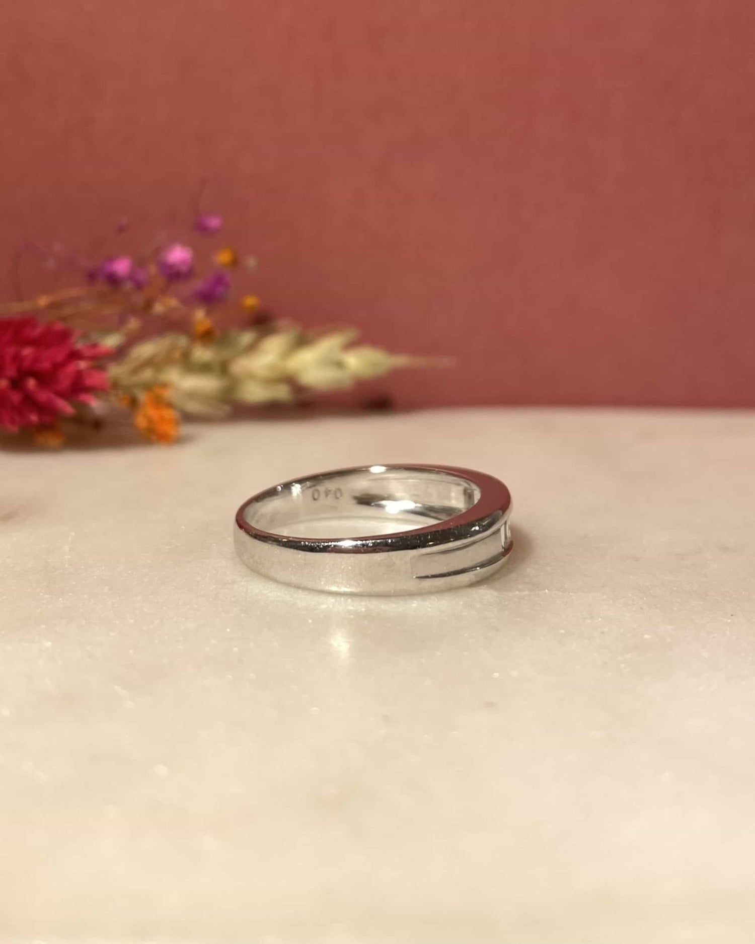 Bague Vintage Jonc 8 Diamants Baguettes &quot;Melinda&quot; - Elliade Paris