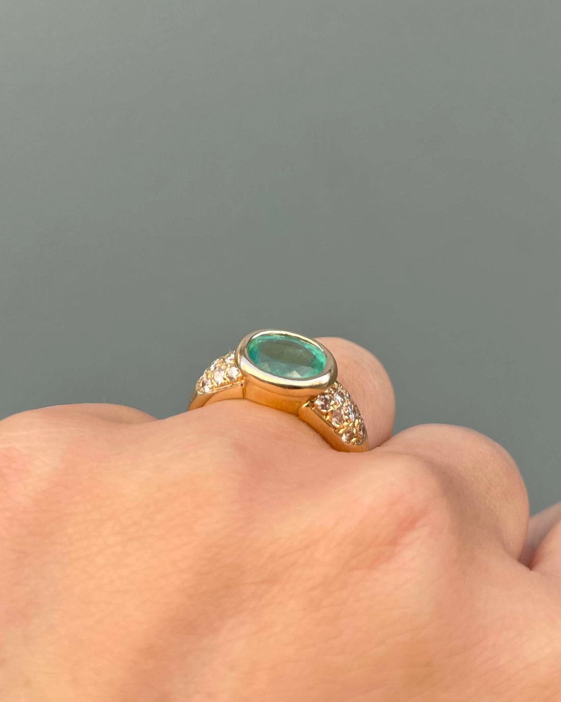 Vintage Emerald Band Ring 1.78 Carat &amp;amp; 18 Diamonds &quot;Carolina&quot;