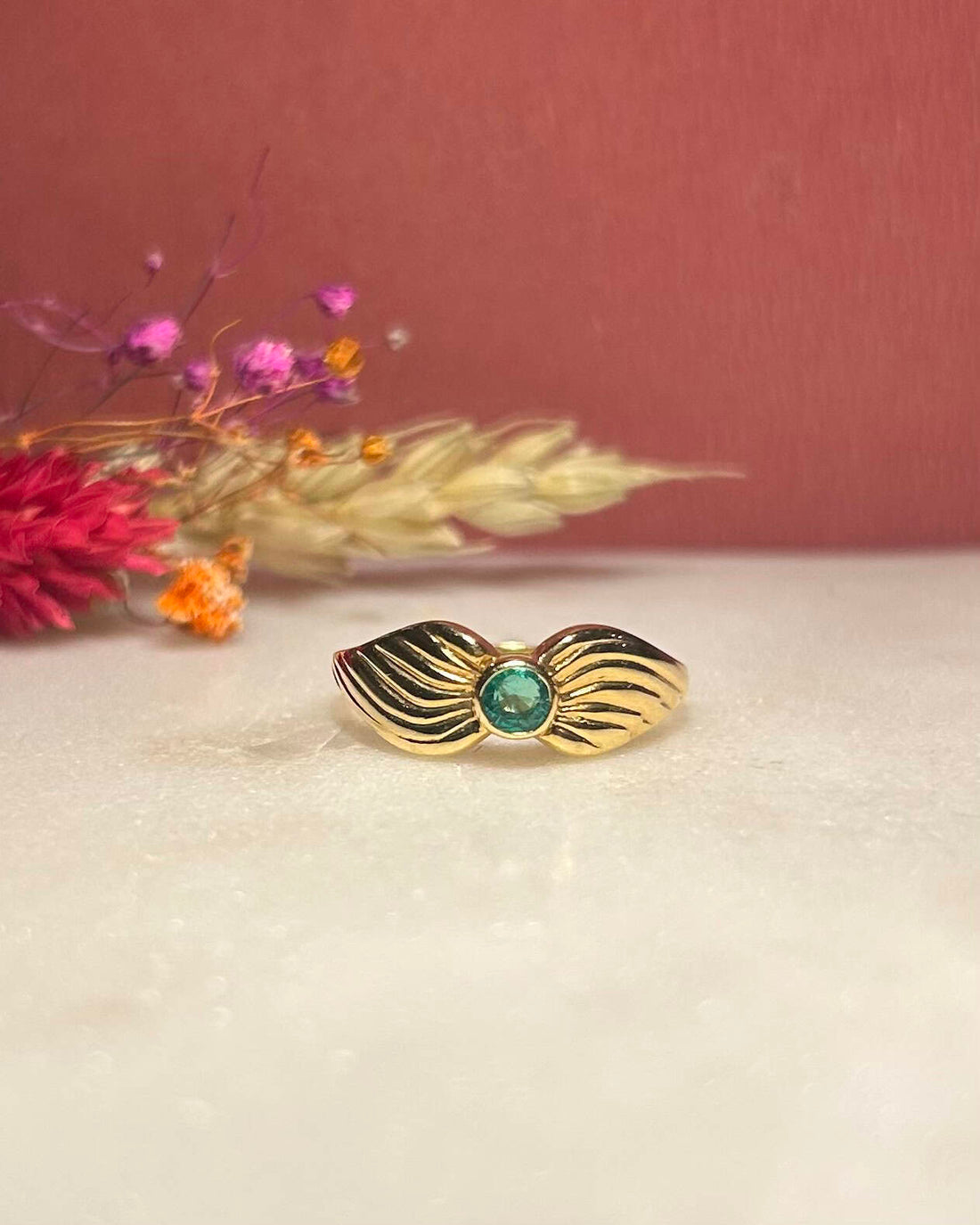 Bague Vintage Jonc Émeraude &quot;Naya&quot; - Elliade Paris