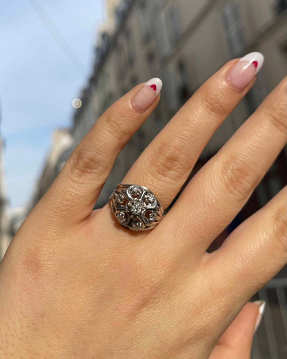 Bague Vintage Marguerite 7 Diamants &quot;Alexia&quot; - Elliade Paris