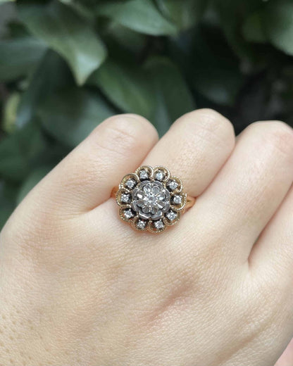 Bague Vintage Marguerite Diamants 0.30 carat &quot;Monna&quot; - Elliade Paris