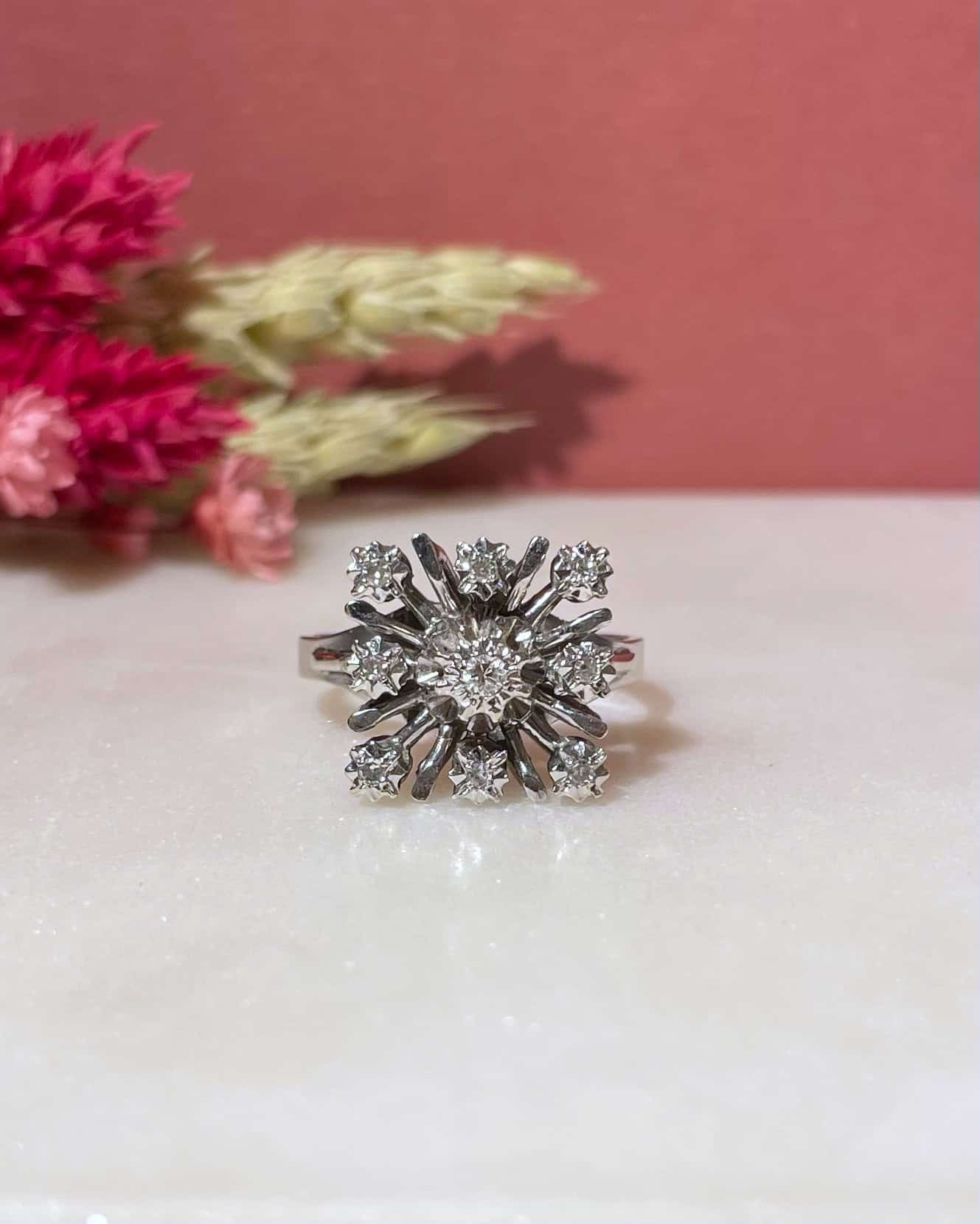 Bague Vintage Marguerite Diamants "Illiana" - Elliade Paris