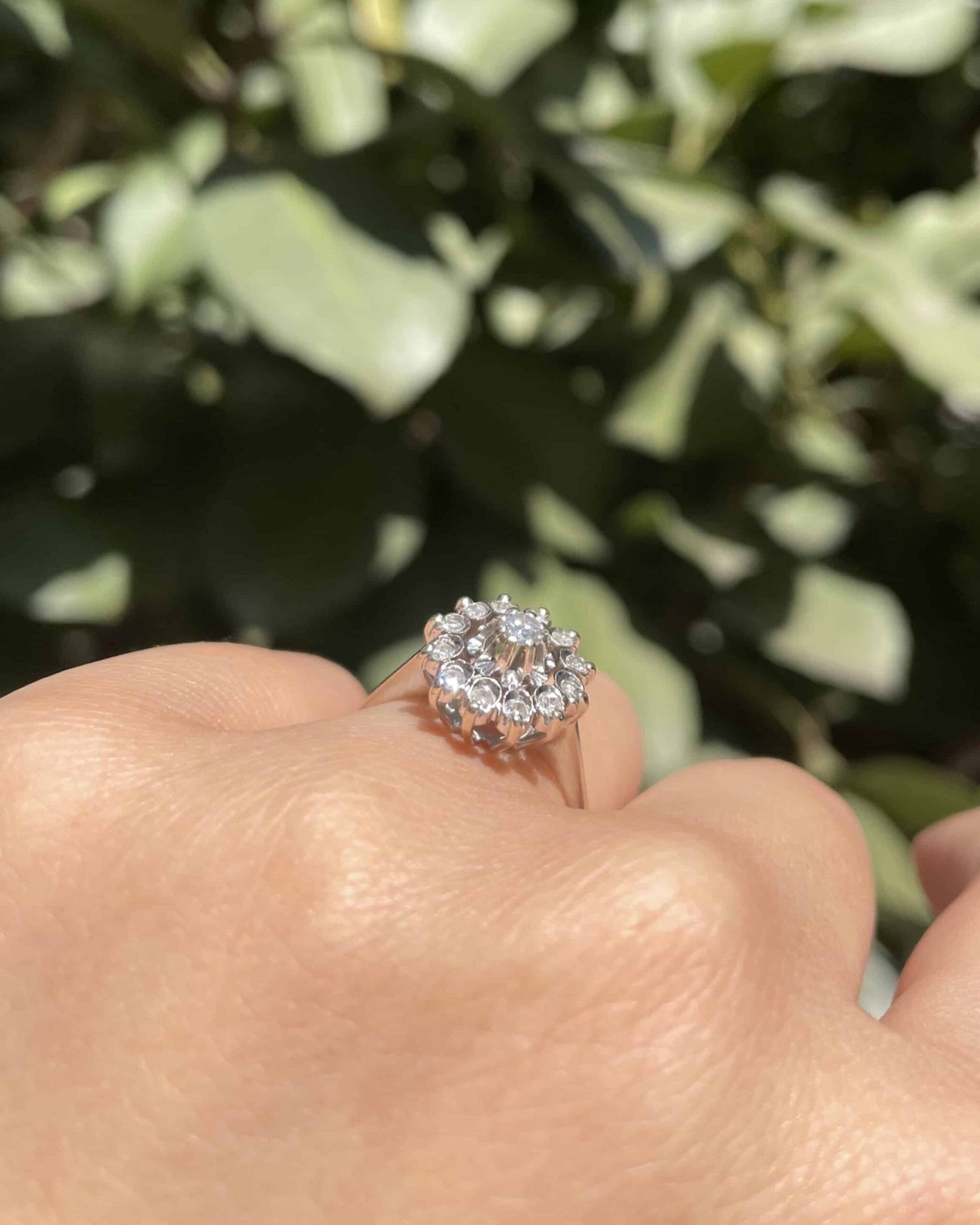Bague Vintage Marguerite Diamants &quot;Sofia&quot; - Elliade Paris