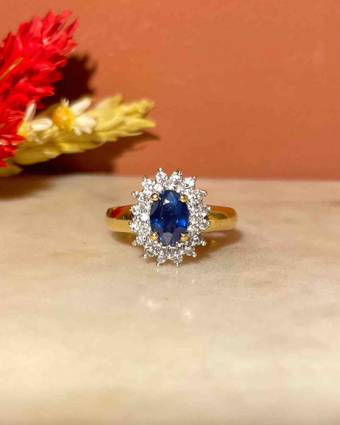 &quot;Alésia&quot; Sapphire &amp;amp; Diamond Daisy Ring