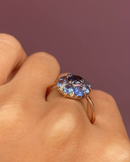 Bague Vintage Marguerite Saphirs 3 carats &quot;Julia&quot; - Elliade Paris
