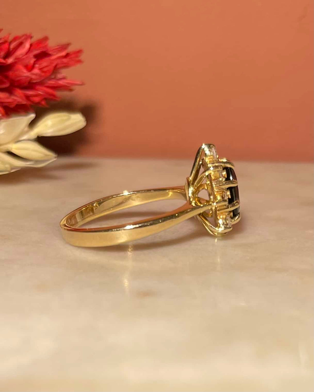 Bague Marguerite Tourmaline Verte &amp; Diamants &quot;Sunniva&quot;