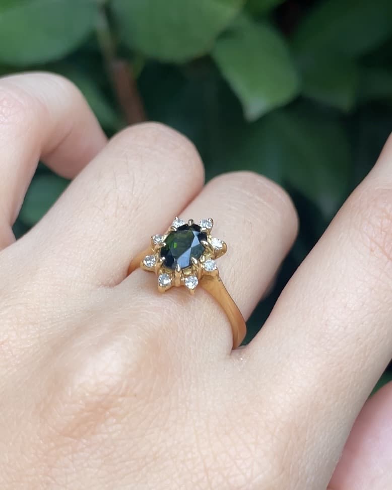 Bague Marguerite Tourmaline Verte &amp; Diamants "Sunniva"