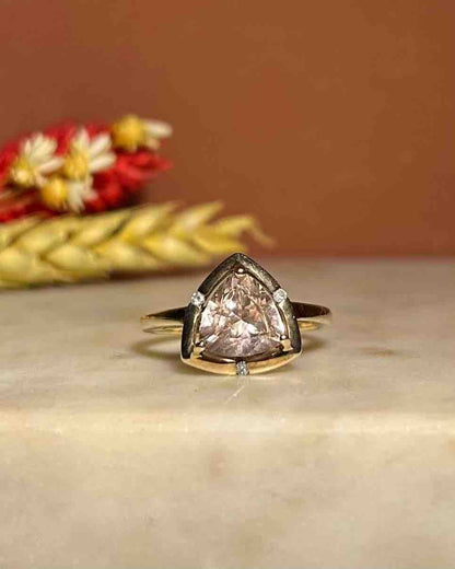 Bague vintage Morganite 2 carats et Diamants &quot;Elia&quot; - Elliade Paris
