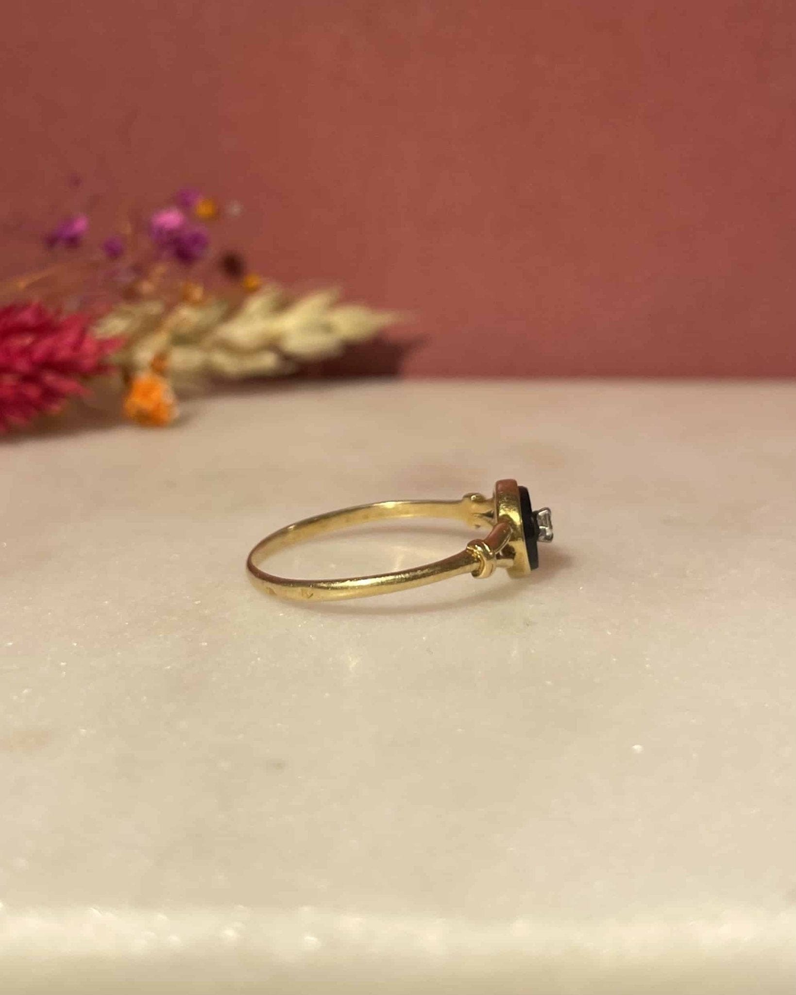 Bague Vintage Onyx &amp; Diamant "Eleonore" - Elliade Paris