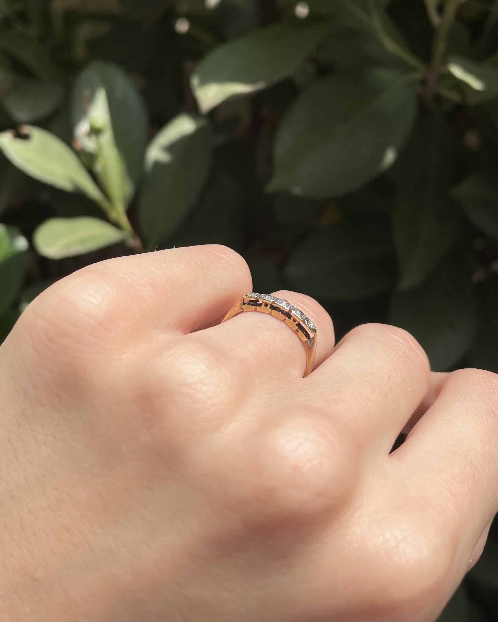 Anillo Art Déco Rivière "Flee" de 5 diamantes