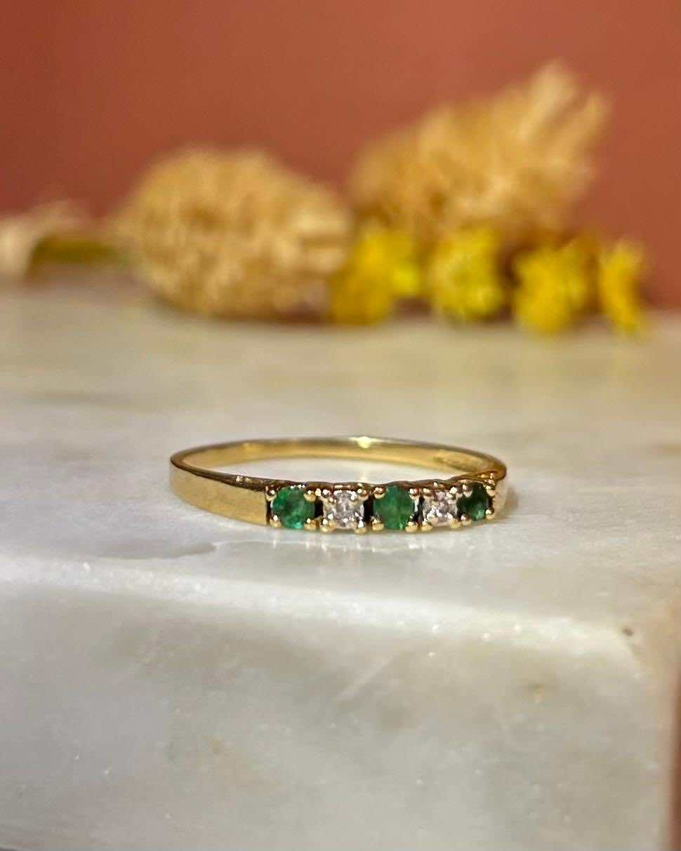 Bague rivière Émeraudes &amp; Diamants &quot;Pauline&quot;