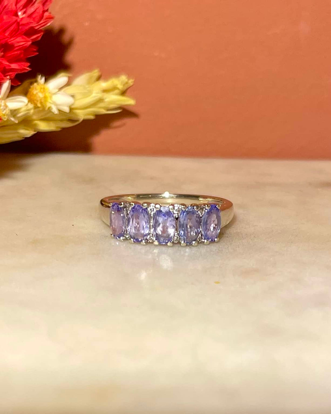 Bague rivière Tanzanites &amp; Diamants &quot;Julie&quot;