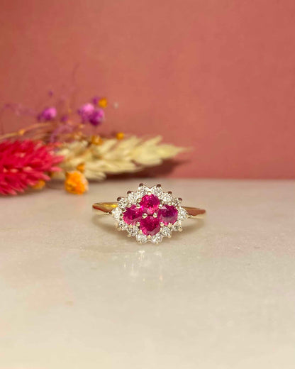 Bague Marguerite Rubis 0.64 carat &amp; Diamants &quot;Fanny&quot;