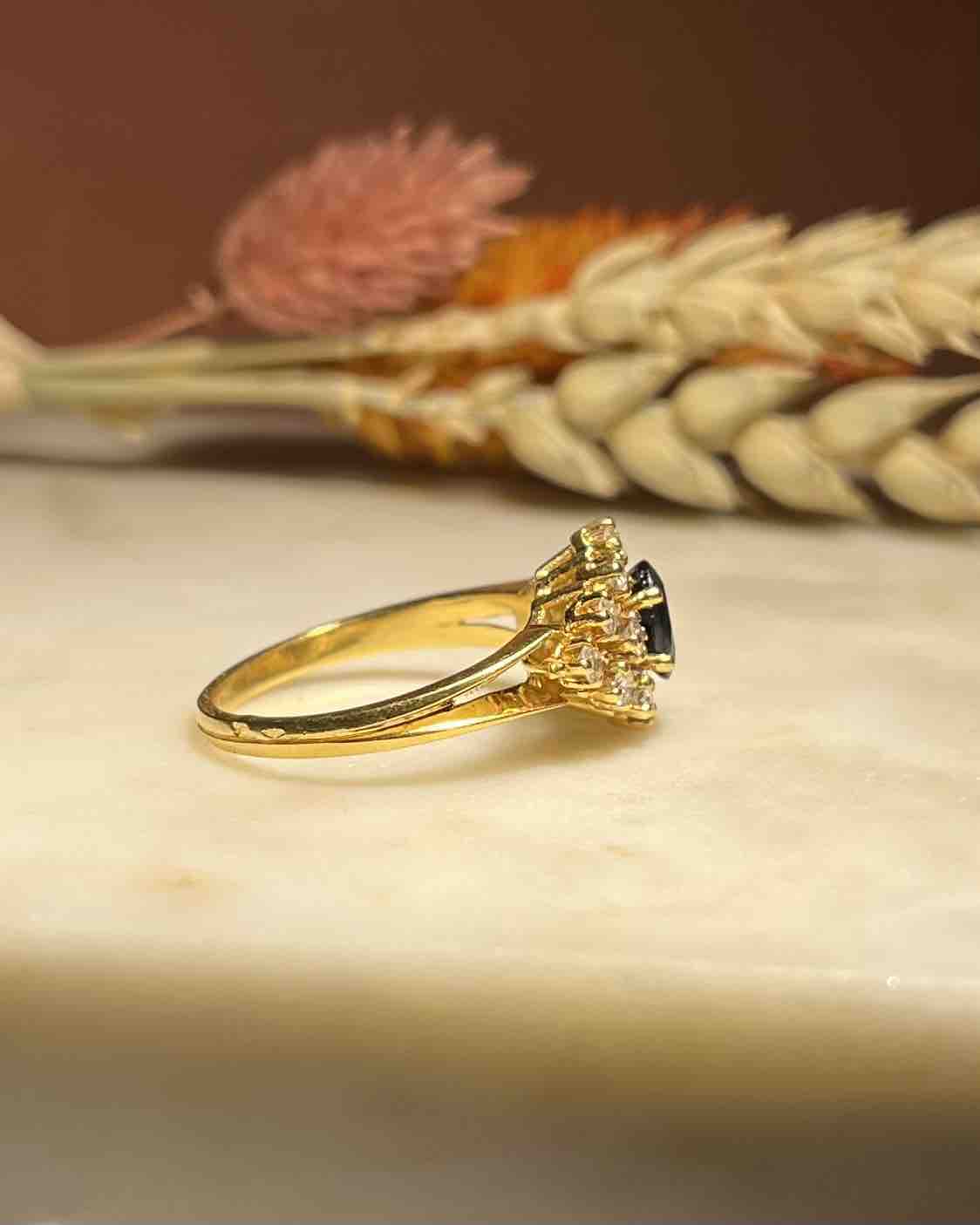 Bague vintage Saphir &amp; Diamants "Dola" - Elliade Paris