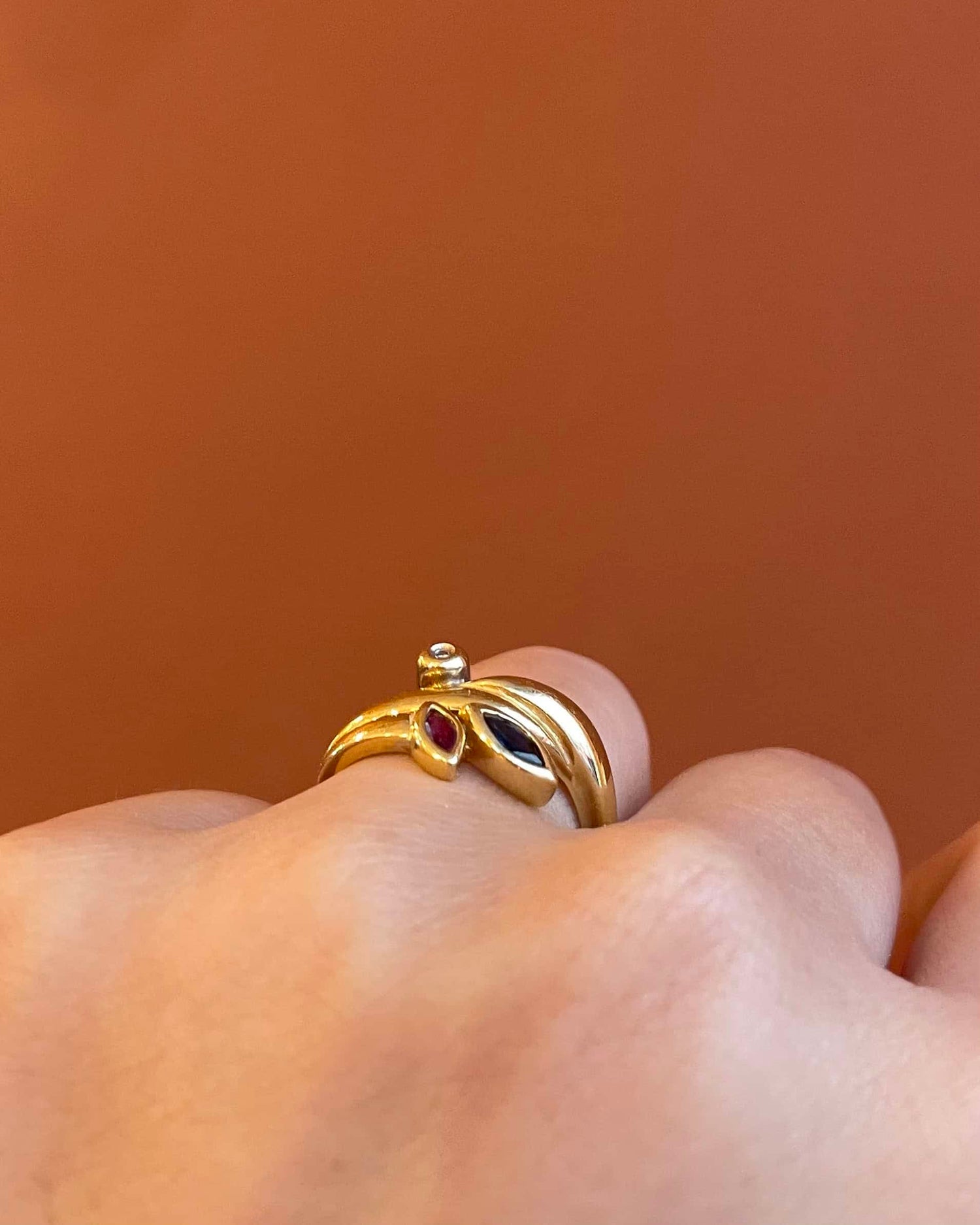 Bague Jonc Rubis, Saphir &amp; Diamant &quot;Giselle&quot;