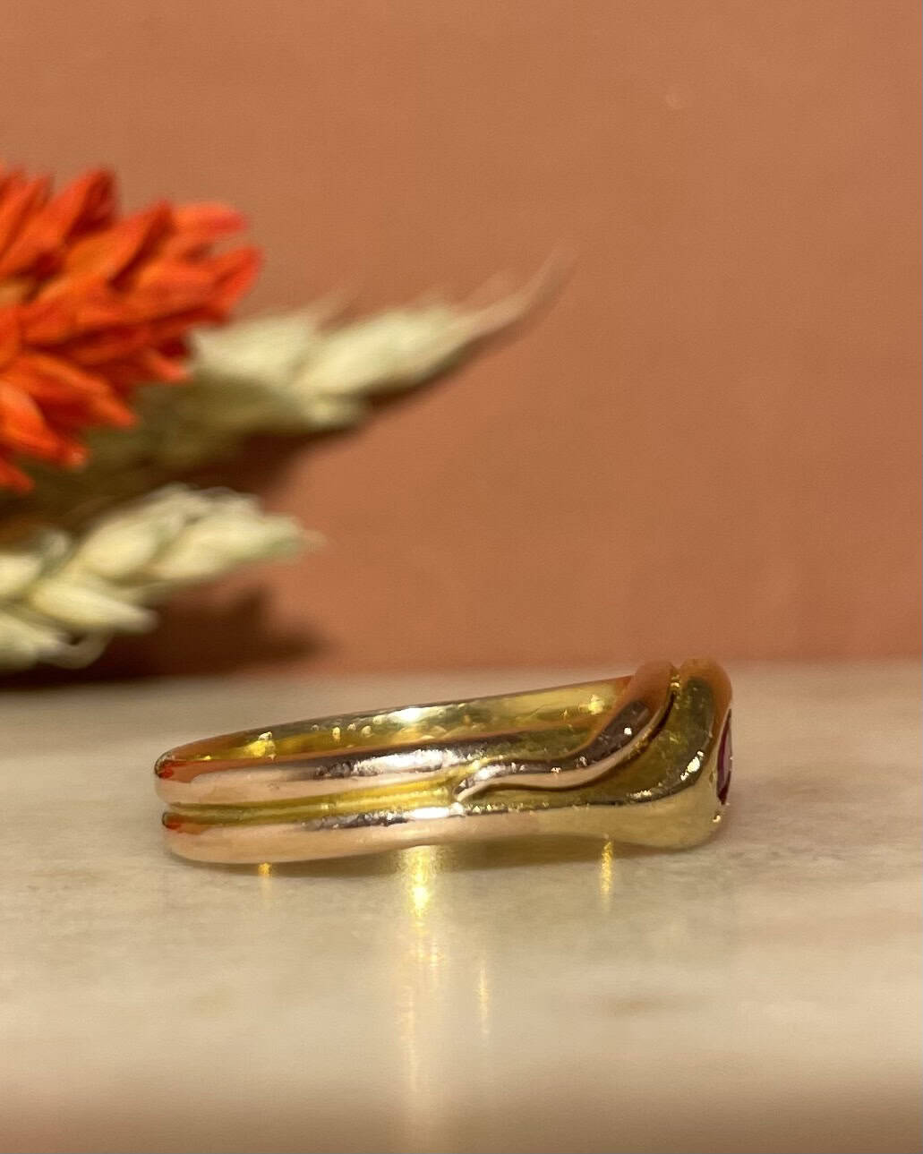 Bague Jonc Serpent Rubis &quot;Lou-Ange&quot;