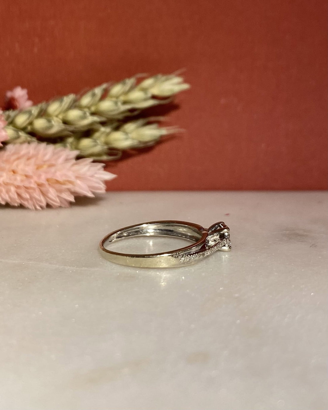 Bague Vintage Solitaire 31 Diamants &quot;Joyce&quot; - Elliade Paris