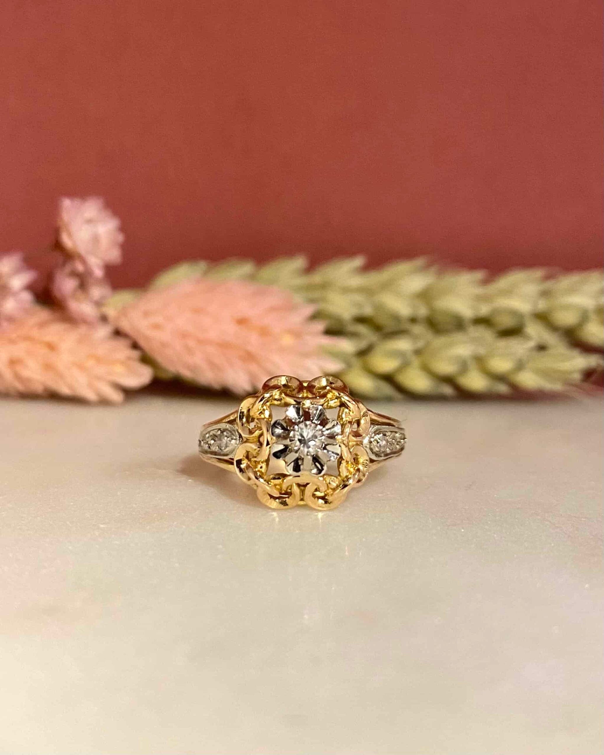 Anillo tipo tanque con diamantes vintage "Niam"