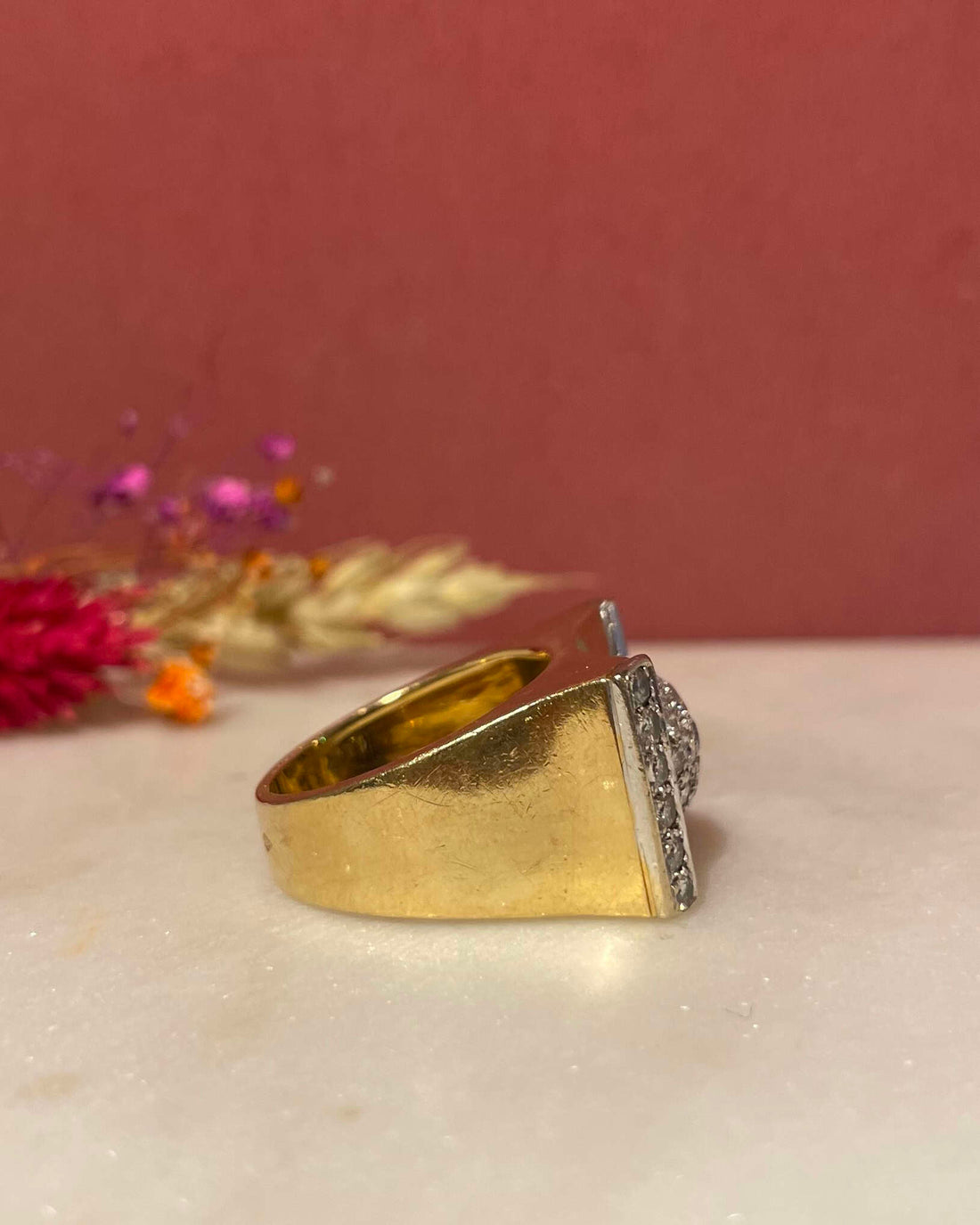 Bague Vintage Tank Diamants 0.80 carat &amp; or 13g &quot;Shaé&quot; - Elliade Paris