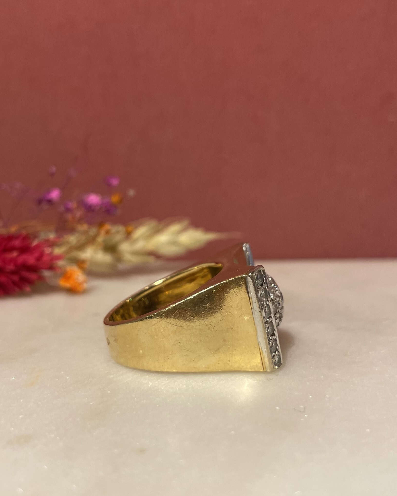 Bague Vintage Tank Diamants 0.80 carat &amp; or 13g "Shaé" - Elliade Paris