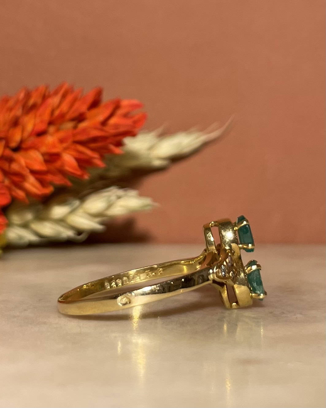 You &amp;amp; Me Emerald &amp;amp; Diamond Ring "Swanelle"