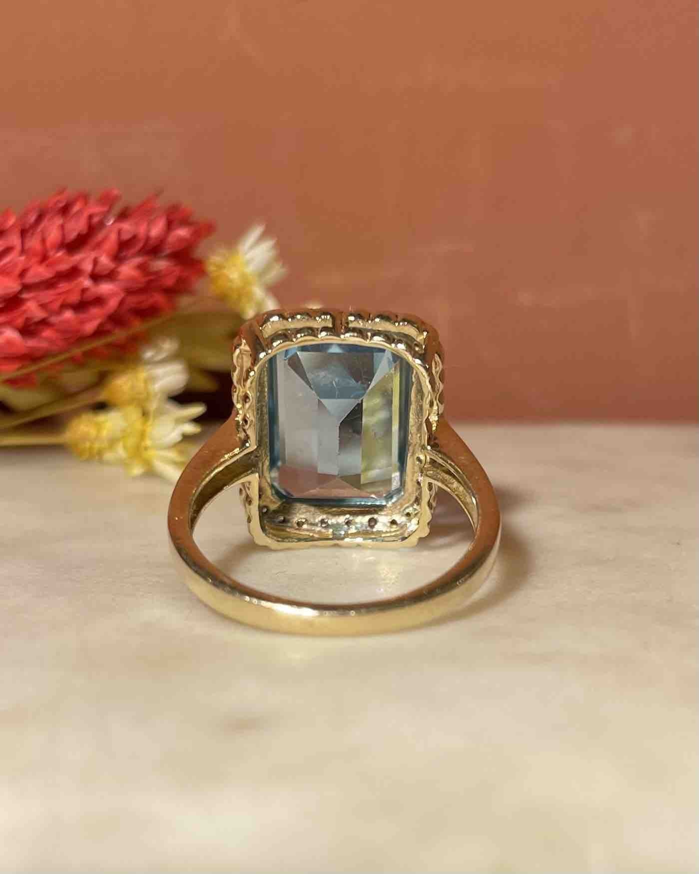 Bague Vintage Topaze Bleue &amp; 32 Diamants "Jasmin" - Elliade Paris