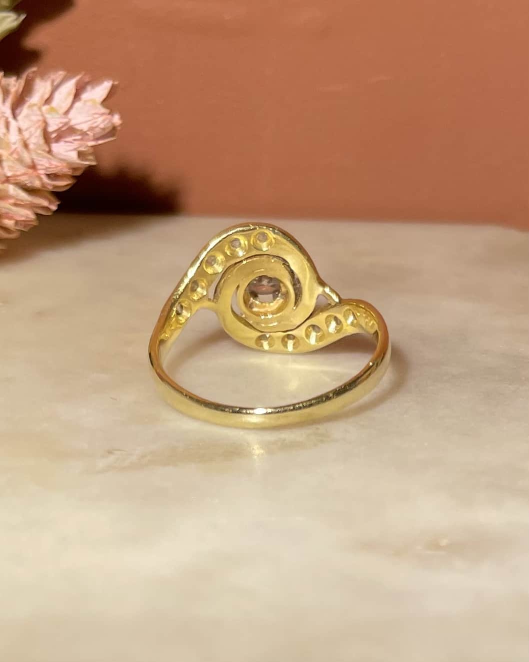 Bague Vintage Tourbillon 13 Diamants 0,45 carat "Jamila" - Elliade Paris