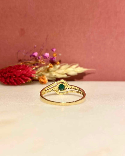 Bague Vintage Tourbillon Émeraude &amp; Diamants &quot;Claire&quot; - Elliade Paris