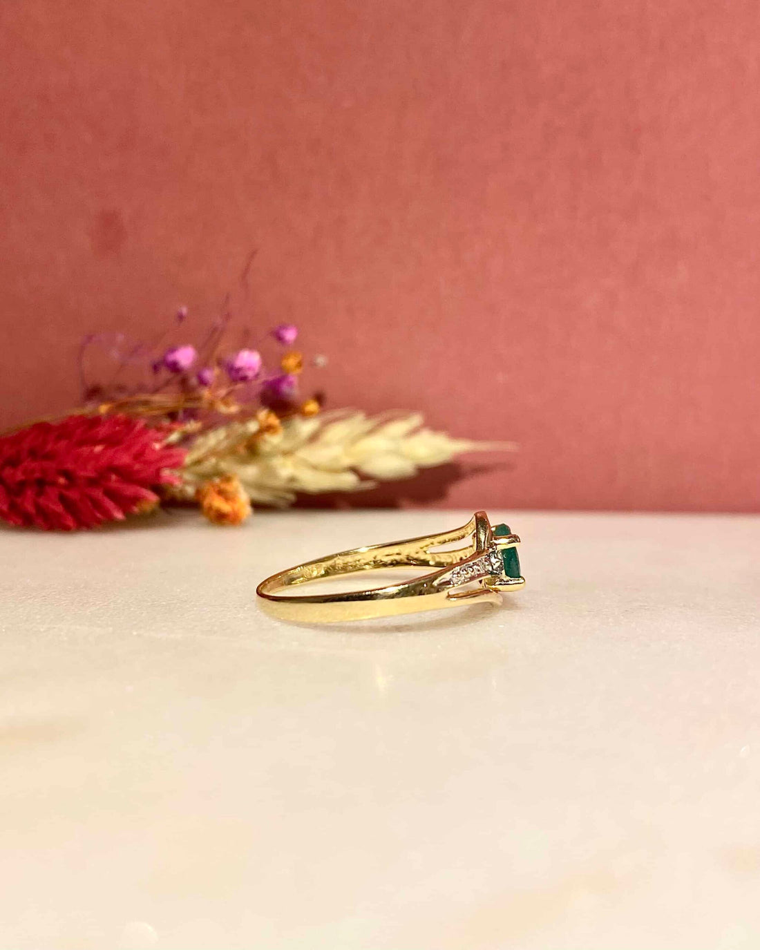 Bague Vintage Tourbillon Émeraude &amp; Diamants &quot;Claire&quot;