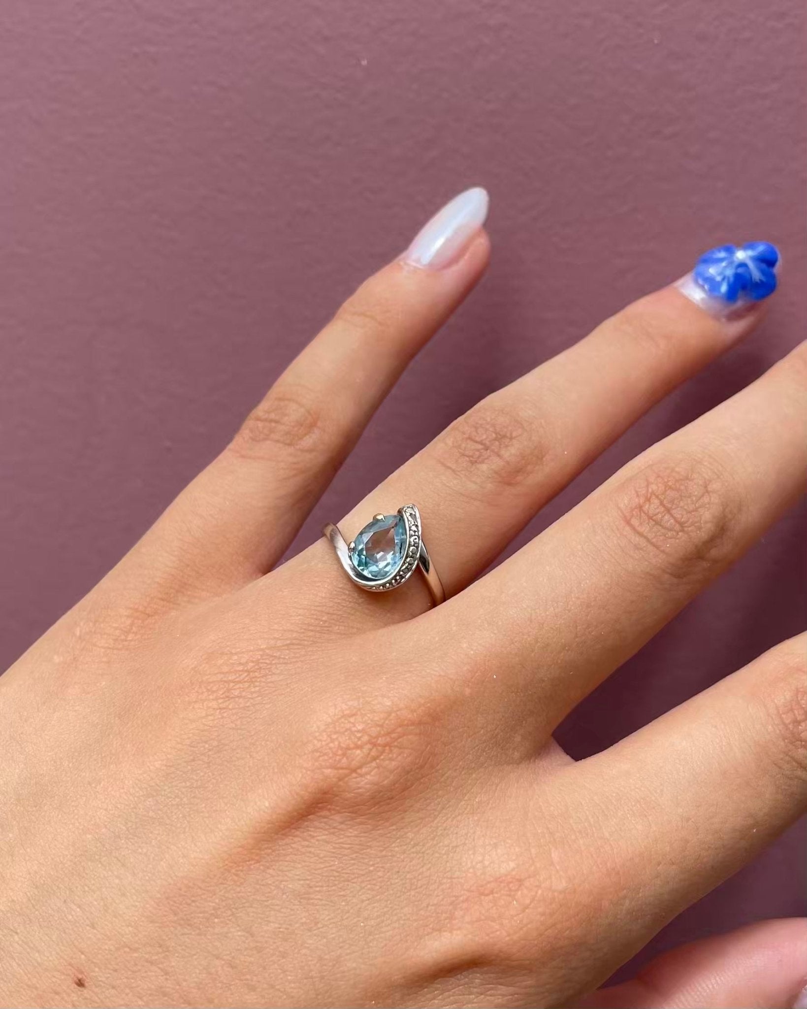 Bague Vintage Tourbillon Topaze 1.10 carat "Lucile" - Elliade Paris