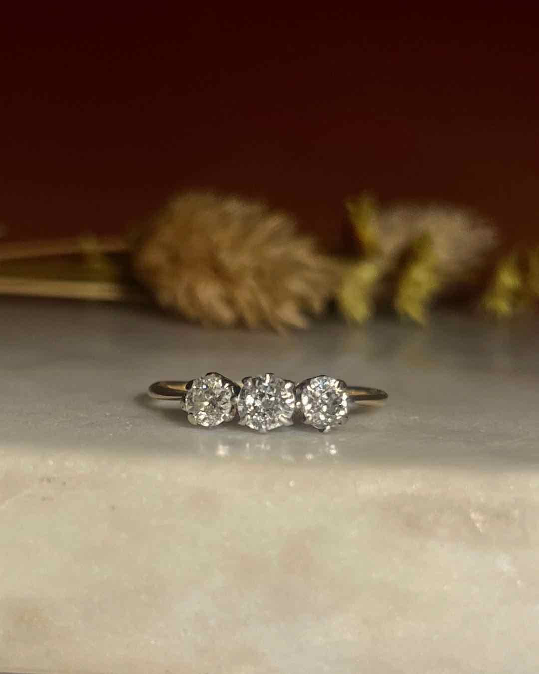 Bague Vintage Trilogie Diamants &quot;Lucie&quot;