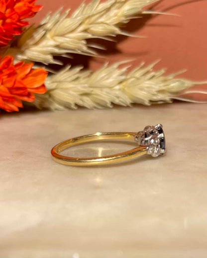 Bague Trilogie Saphir 1.20 carat &amp; Diamants &quot;Maélia&quot;