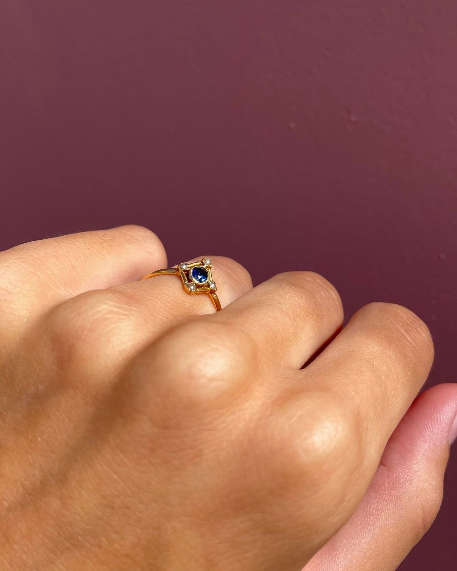 Bague XIXe Saphir &amp; Perles &quot;Maggy&quot; - Elliade Paris