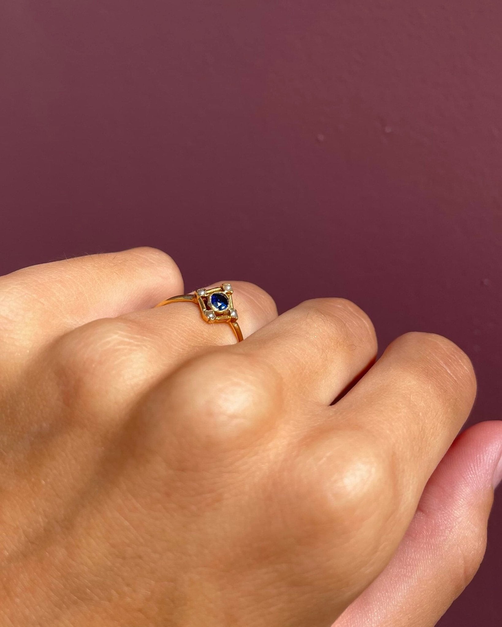 Bague XIXe Saphir &amp; Perles "Maggy" - Elliade Paris