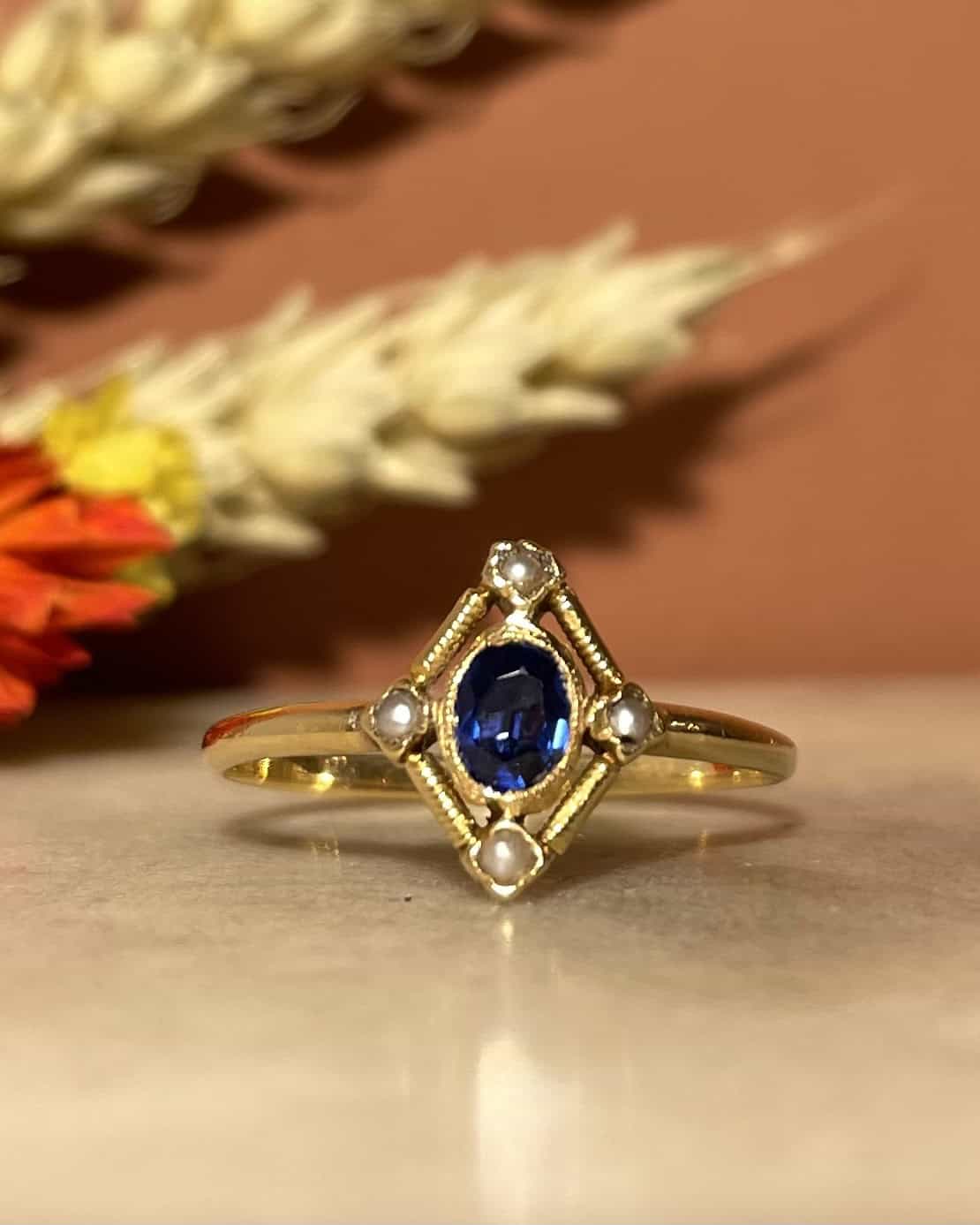 Bague XIXe Saphir &amp; Perles &quot;Maggy&quot; - Elliade Paris