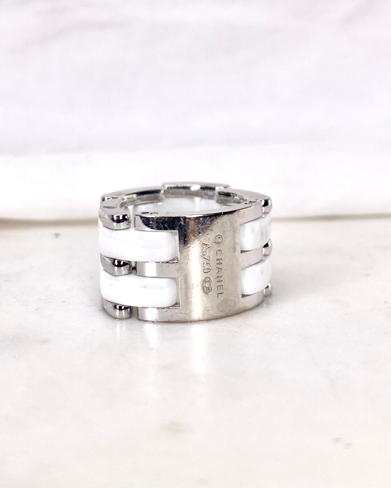 Bague Chanel Ultra Grand Modèle Or &amp; Céramique