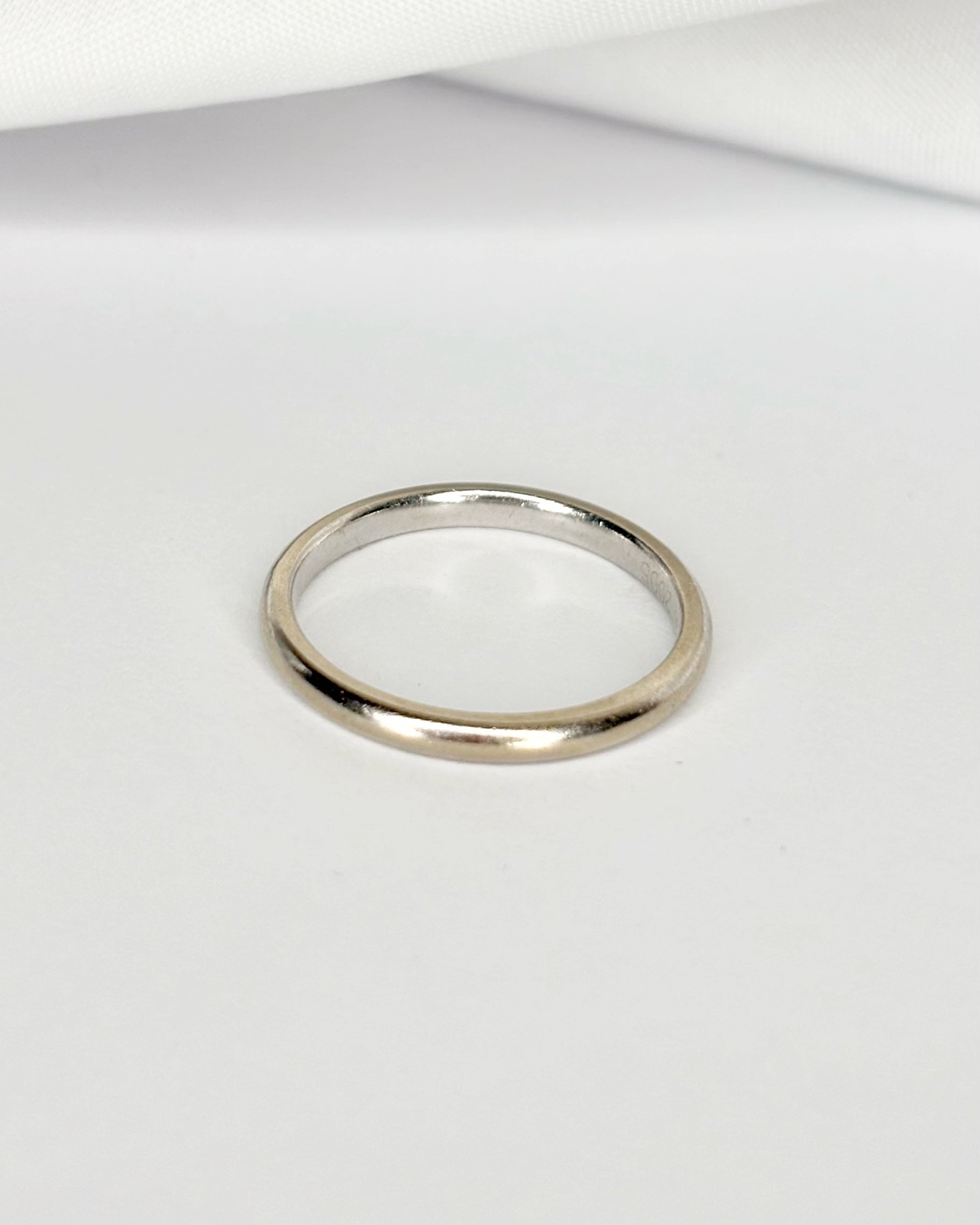 Alliance Or Gris 18 carats "Constance"