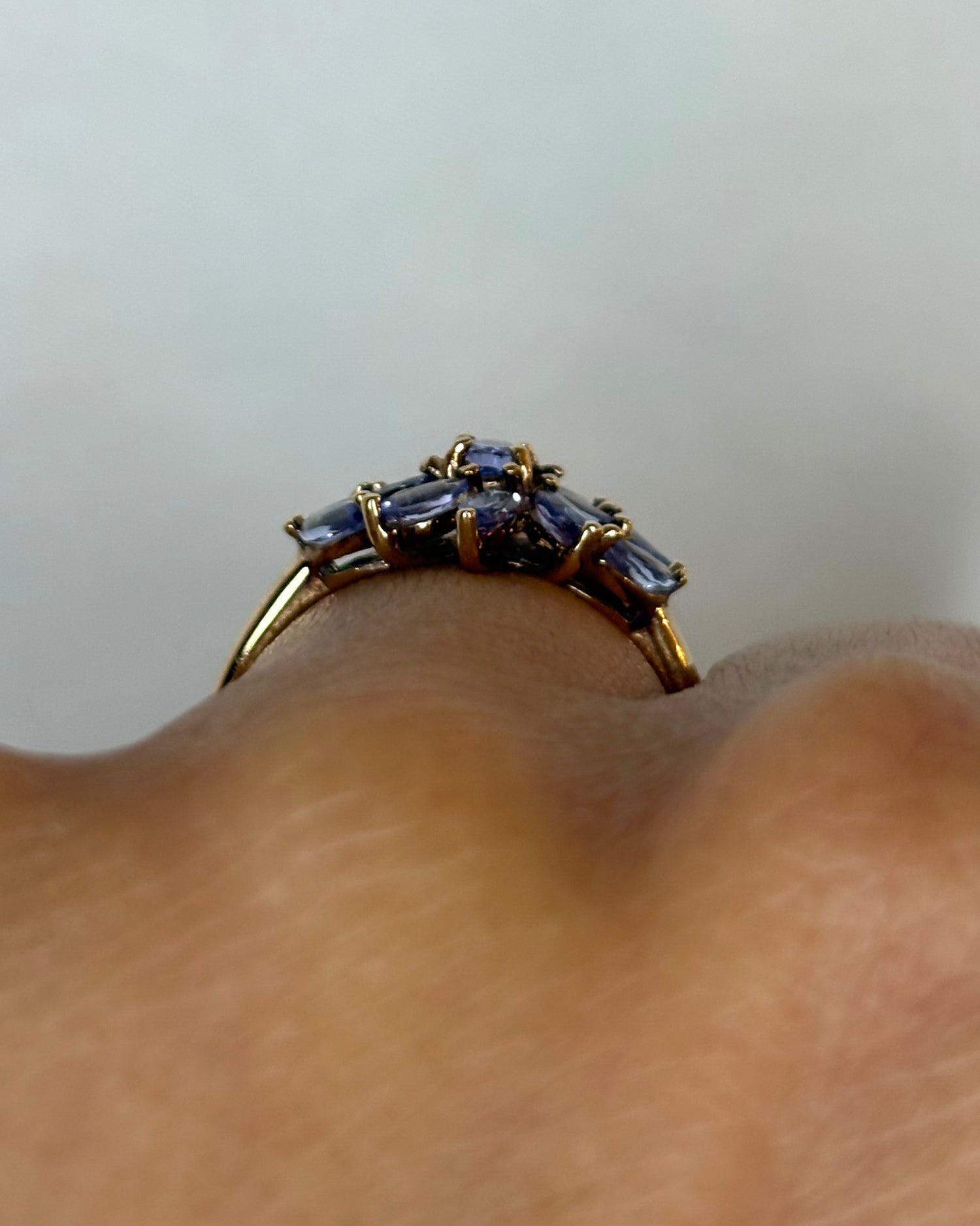 Bague Fleur Tanzanites 1.02 carat &quot;Gabriella&quot;
