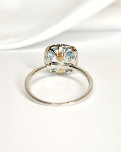 Solitaire Aquamarine Ring 1.68 carat &amp; Diamonds "Martha"