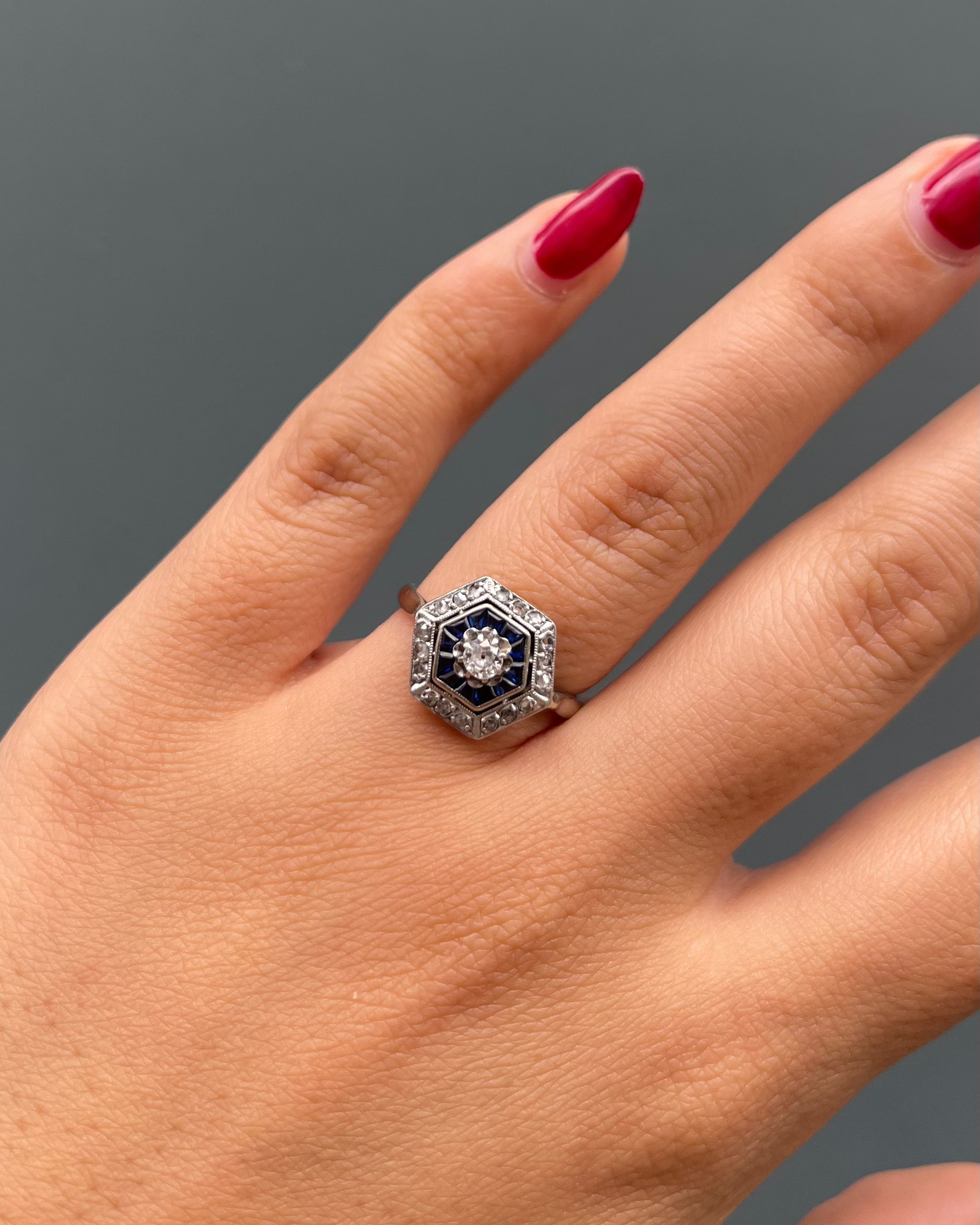 Bague Art-Déco Saphirs 1.10 carat &amp; Diamants "Carmina"