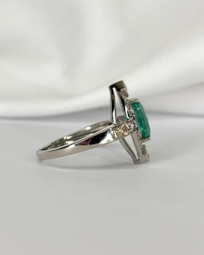 Bague Style Art Déco Émeraudes 1.64 carat &amp; Diamants 0.34 carat "Valentine" - Elliade Paris