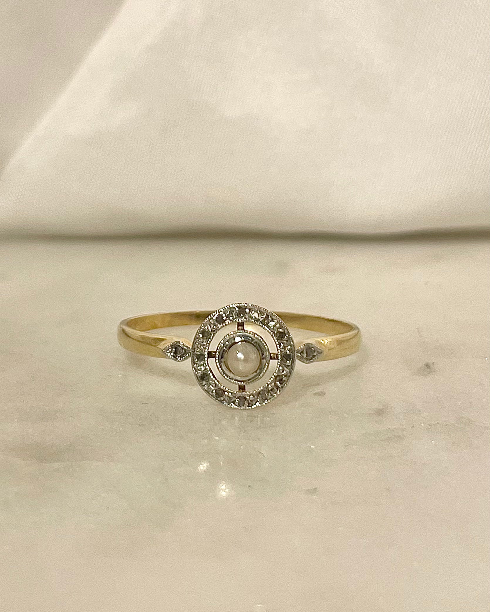 Bague Marguerite Art-Déco Perle &amp; Diamants "Samantha"