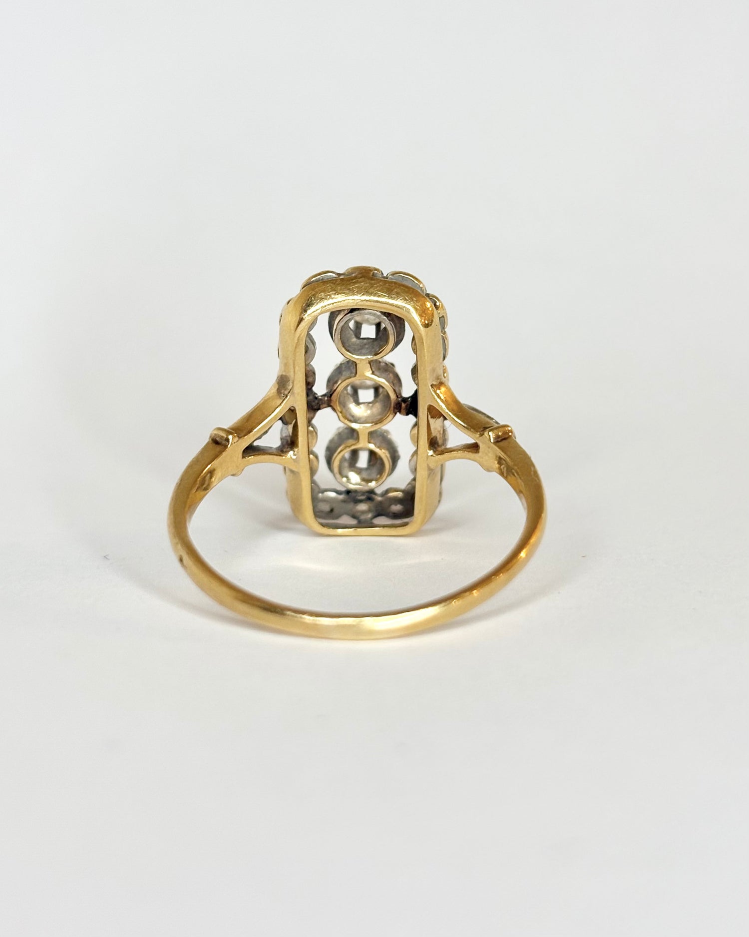 Bague Art Déco Diamants 0.79 carat &amp; Or 18 carats 6.25 g &quot;Ava&quot;