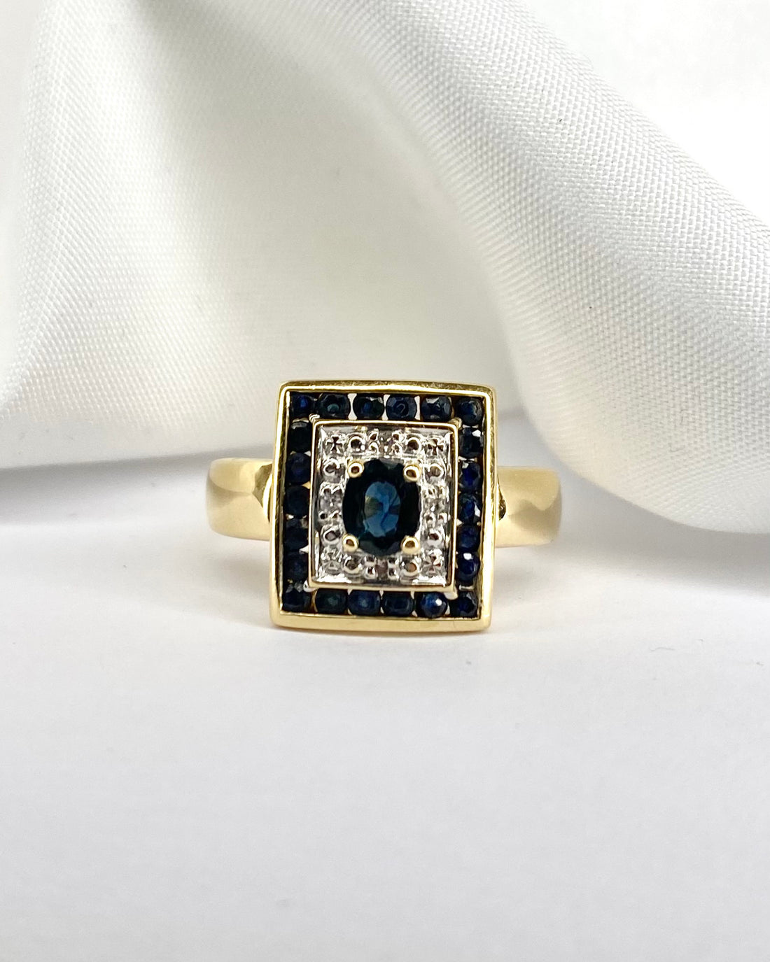 Bague Style Art-Déco Saphirs 0.99 ct & Diamants "Bérénice"