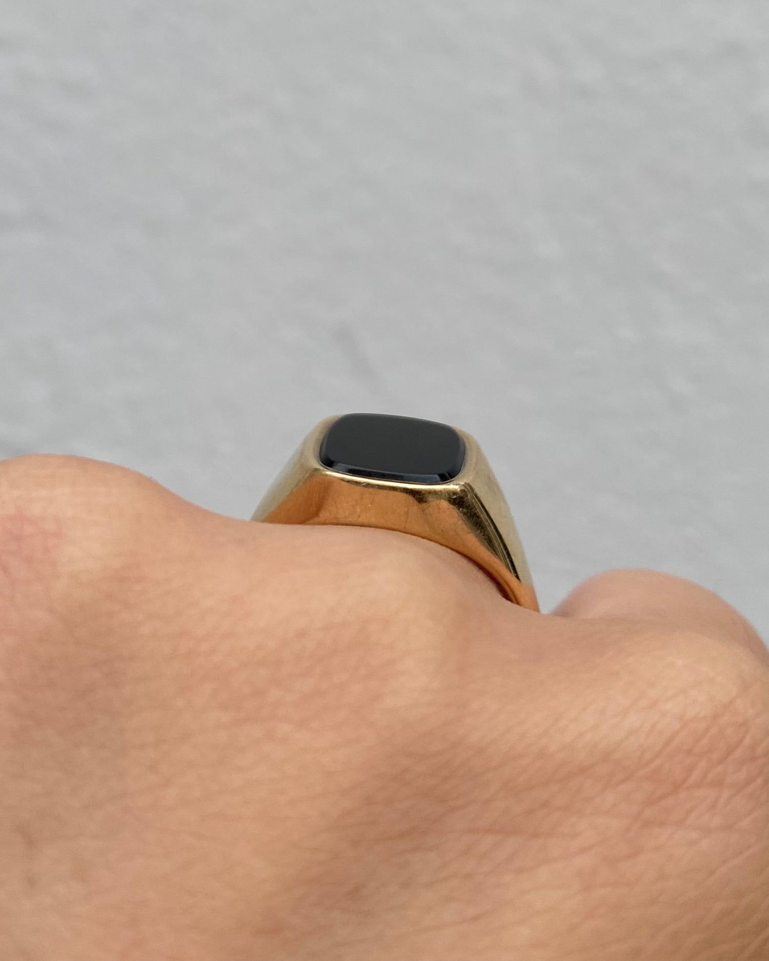 Bague Chevalière Onyx 2 carats &quot;Lou&quot;