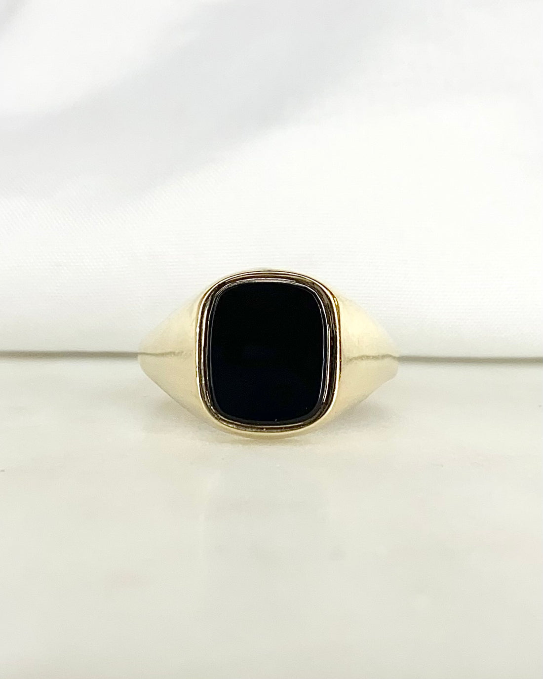 Bague Chevalière Onyx 2 carats &quot;Lou&quot;