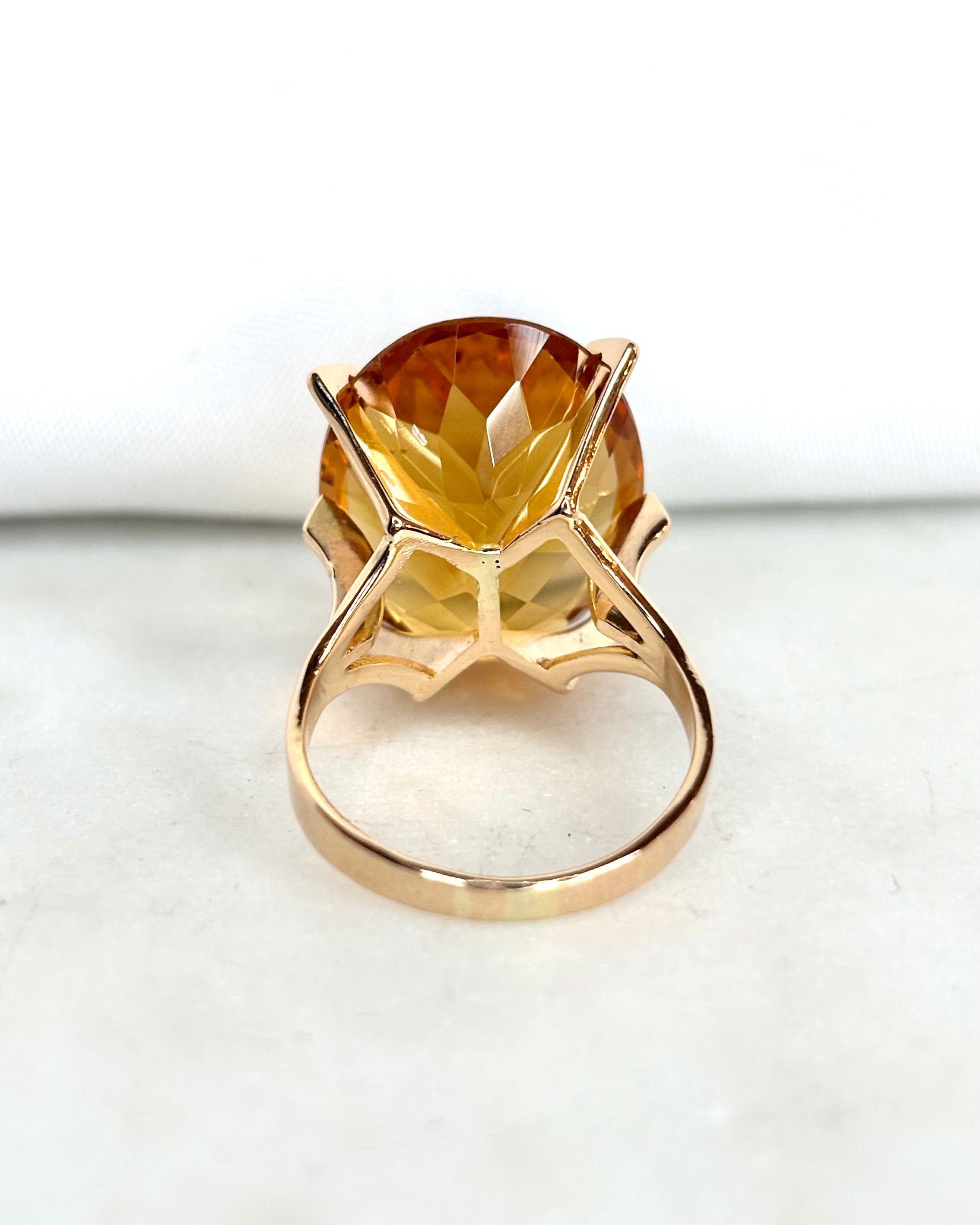 Bague Cocktail Citrine 14.5 carats &quot;Hortense&quot;