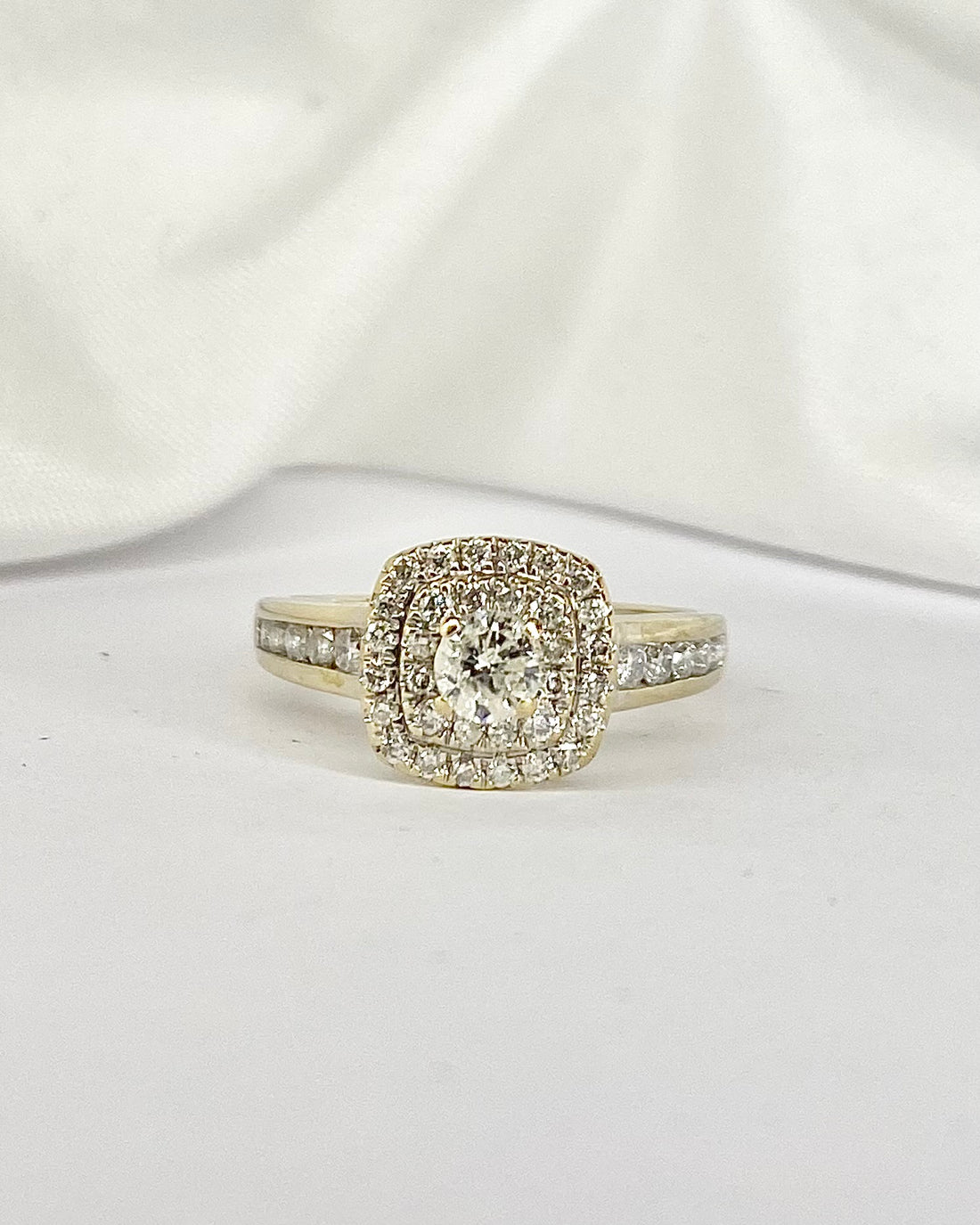 Bague Solitaire Style Art Déco Diamants 0.80 carat &quot;Colombe&quot;