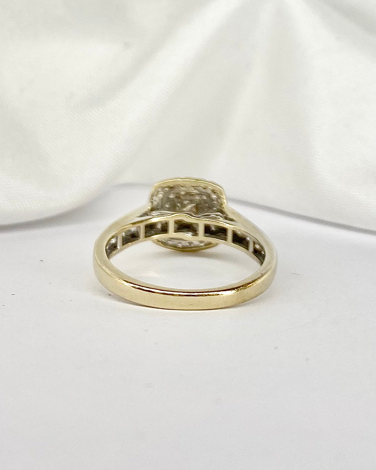 Bague Solitaire Style Art Déco Diamants 0.80 carat &quot;Colombe&quot;